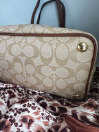 Coach Peyton Satchel Original(fair condition)